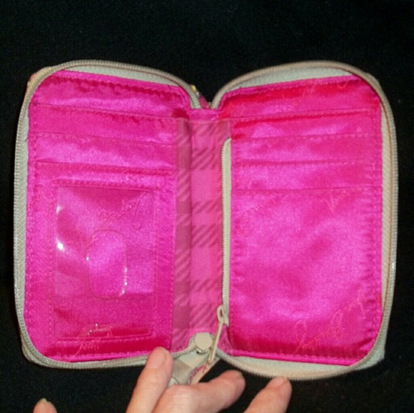 Vera bradley wristlet - Picture 3 of 3